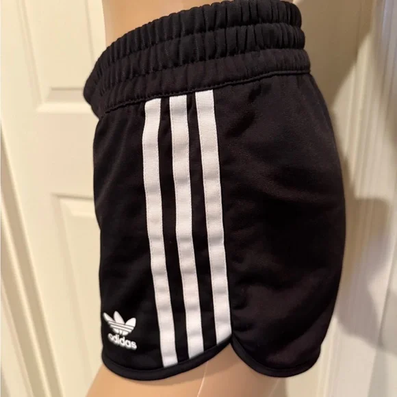 Adidas Black and White Sporty Shorts with Signature Stripes - Picture 5 of 6